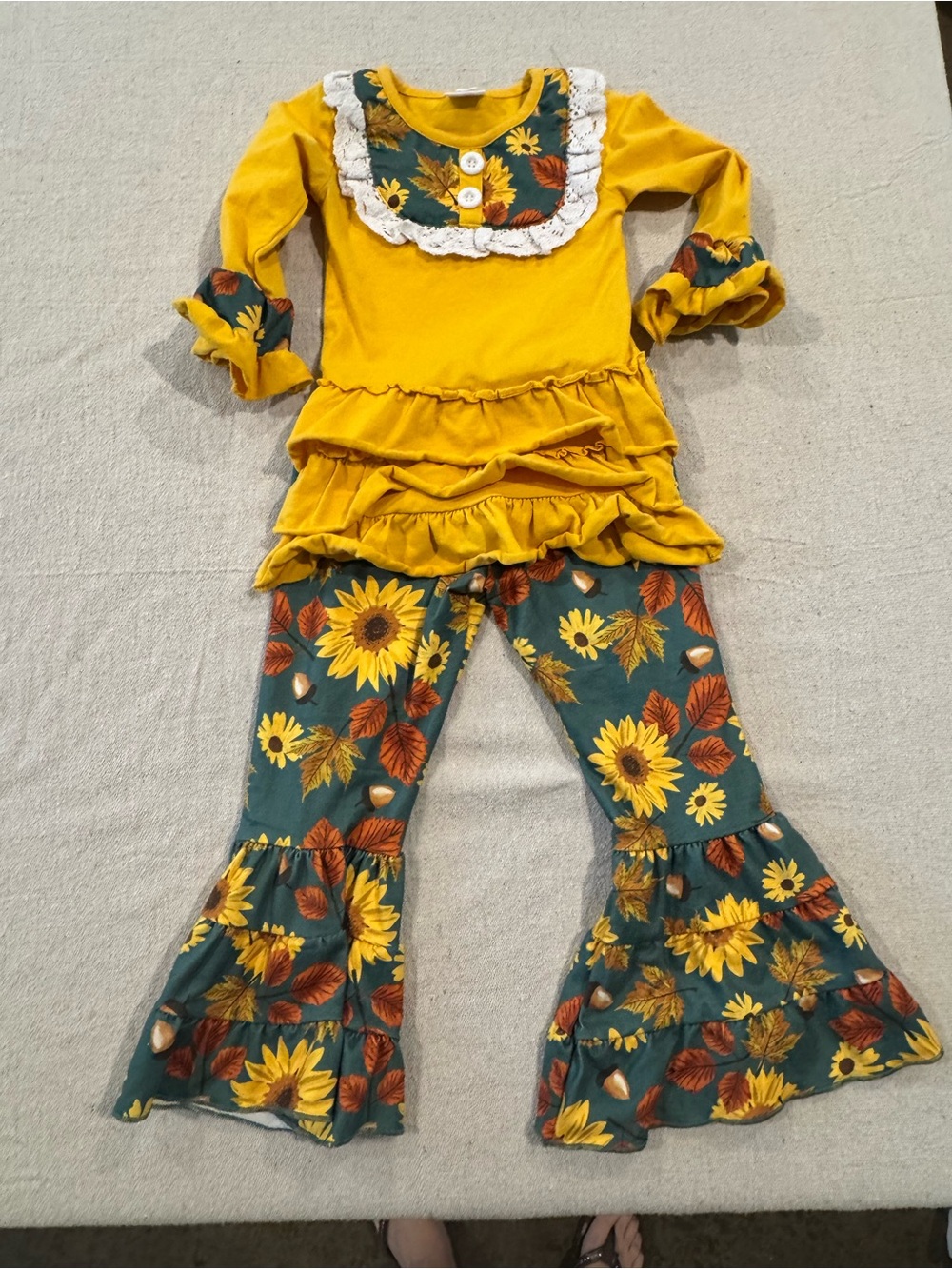 Sunflower Fall Girl’s Outfit